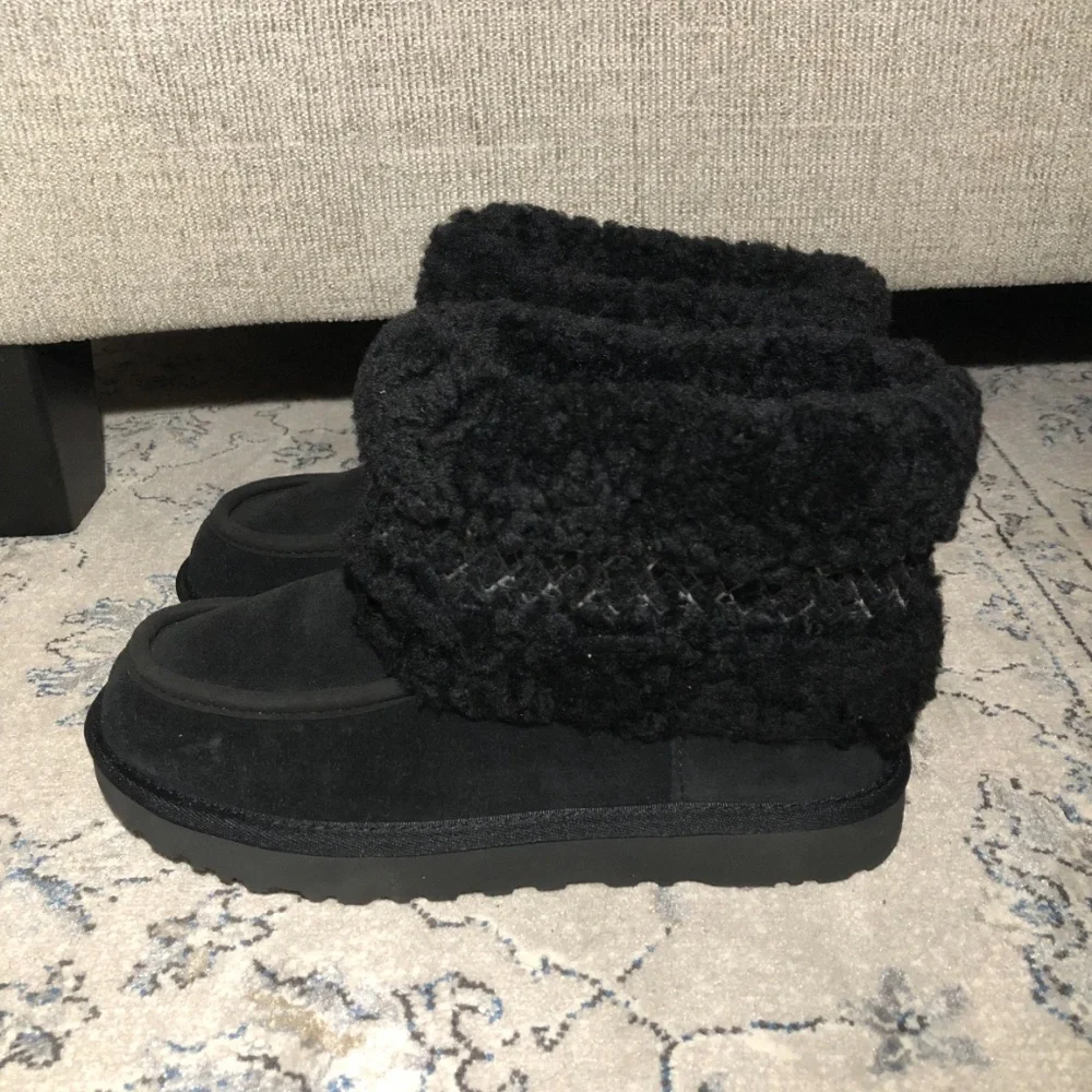 UGG Mini Braid Cuff Boots Black